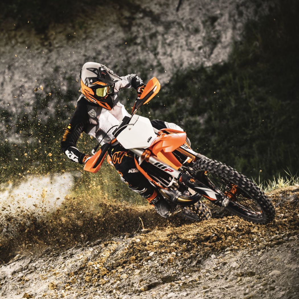 OUT NOW THE 2021 KTM SX RANGE REACHES NEW LEVELS OF TECHNOLOGY AND PERFORMANCE KTM Canada